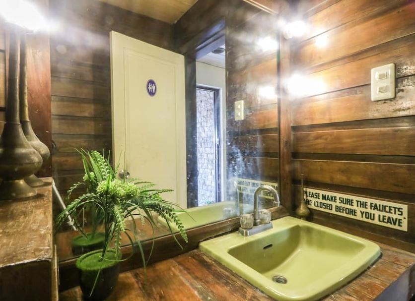 Bathroom Photo