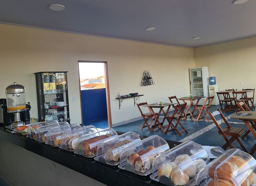 Buffet Photo