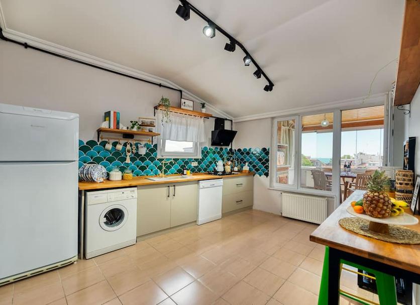 Kitchen Photo