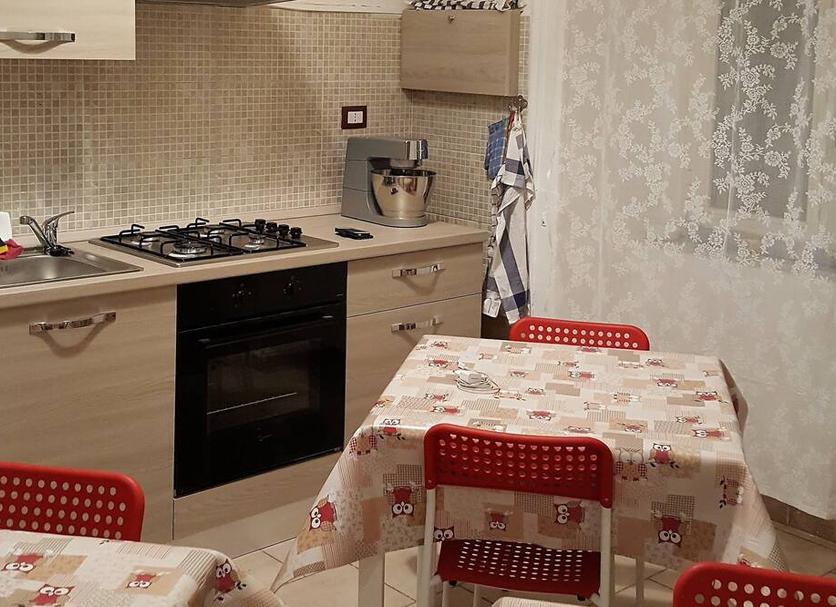 Kitchen Photo