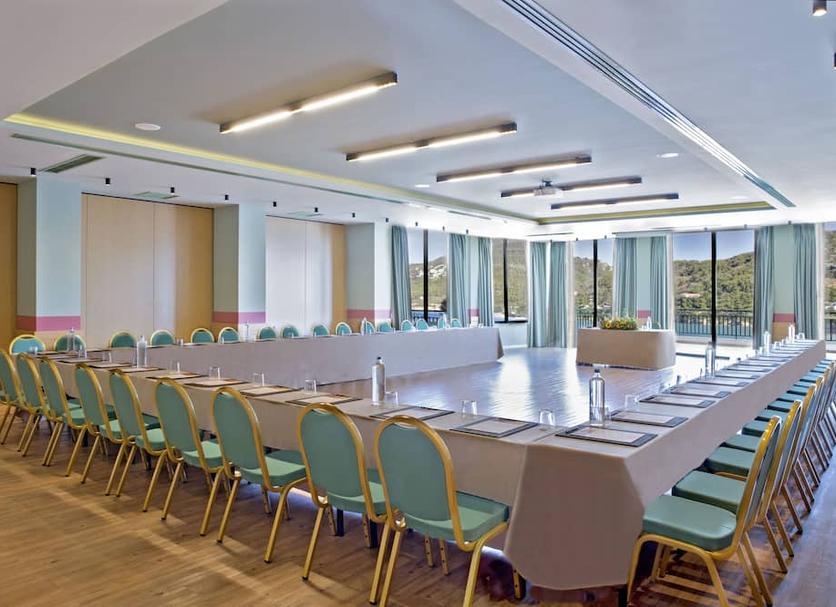 Conference room Photo