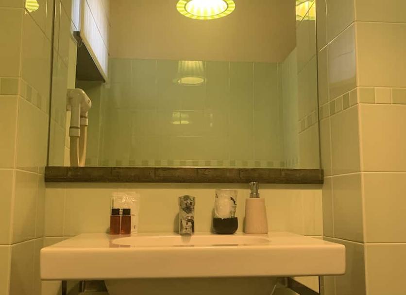 Bathroom Photo