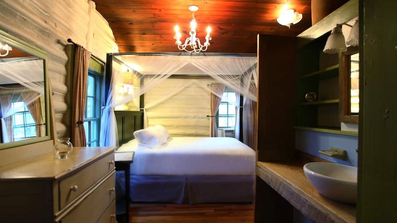 The Pines Cottages