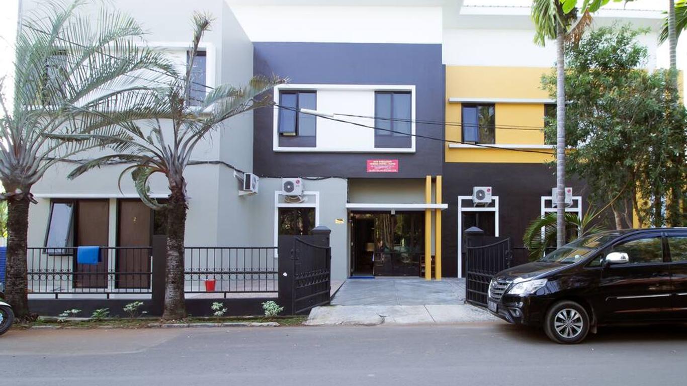 RedDoorz @ Pulo Gebang