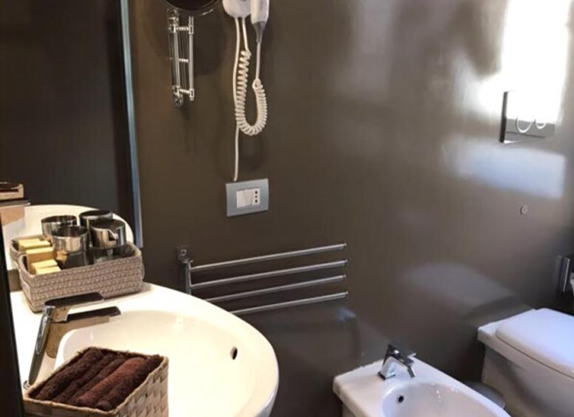 Bathroom Photo