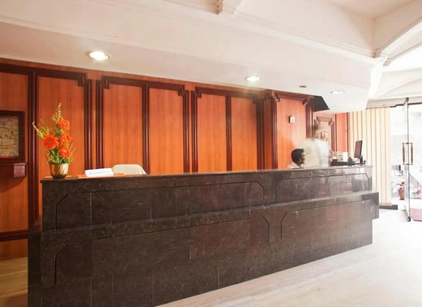 Front desk Photo