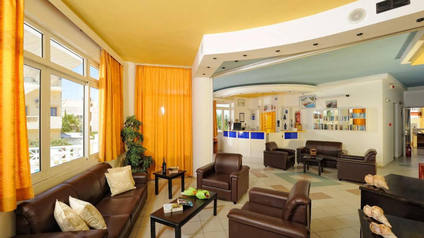 Filia Hotel Apartments