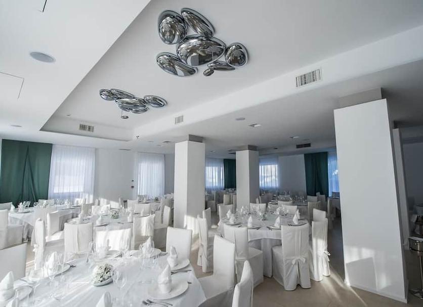 Banquet hall Photo