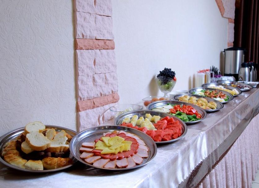 Buffet Photo