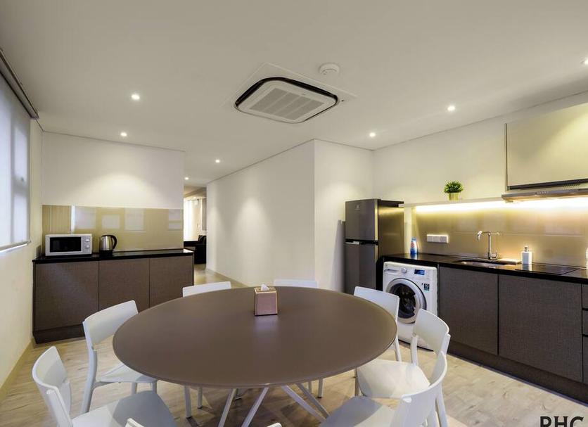 Kitchen Photo