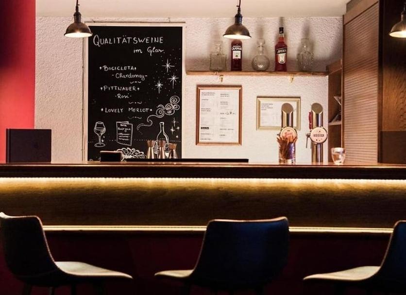 Bar Photo