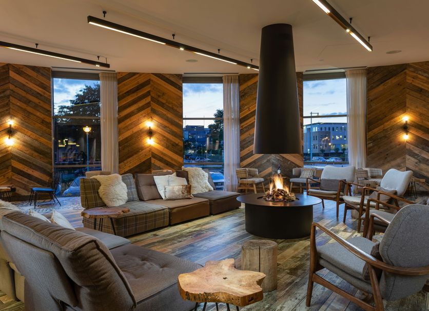 Lounge Photo