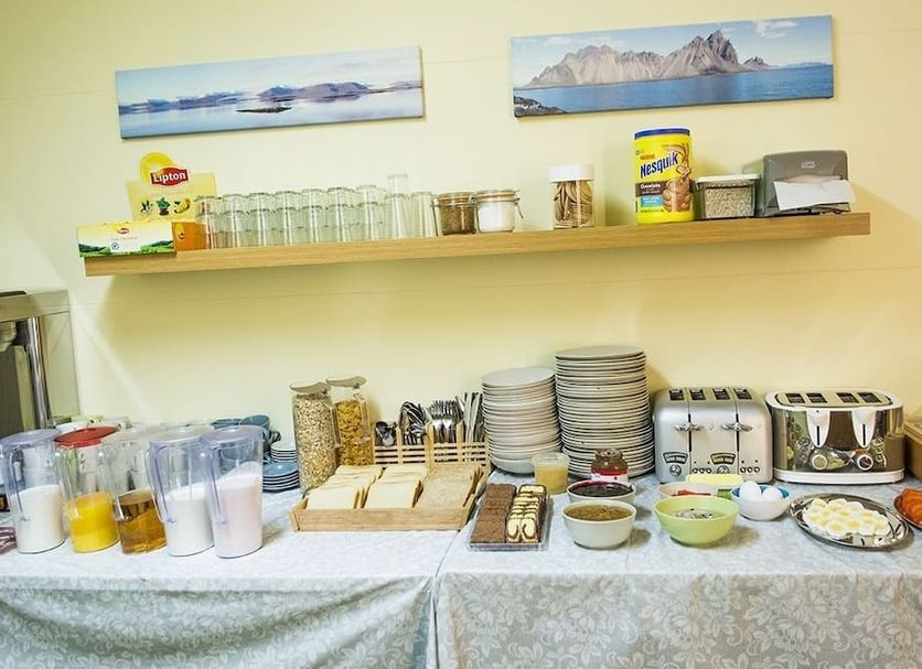 Buffet Photo