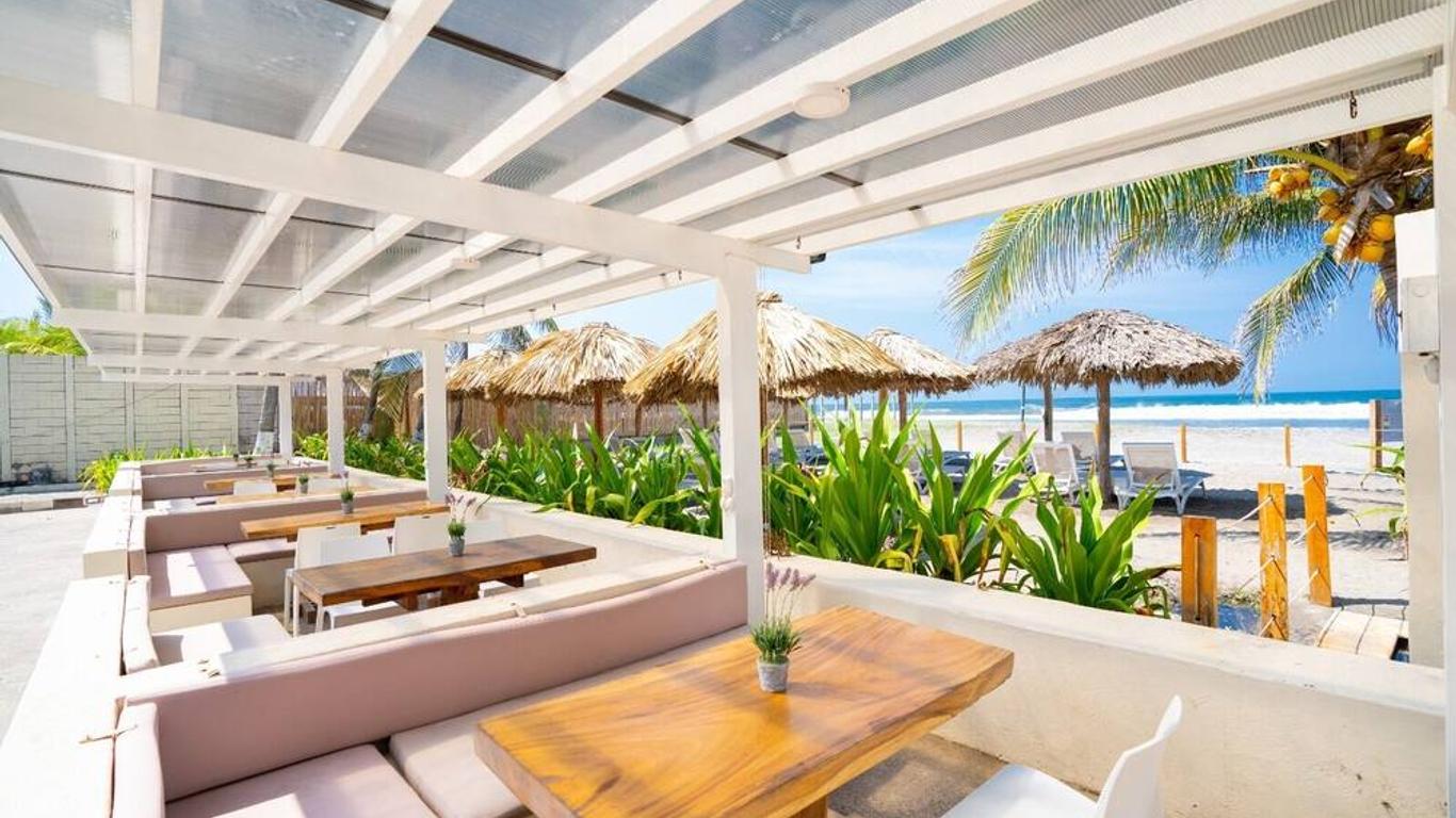 Izalco Hotel & Beach Resort