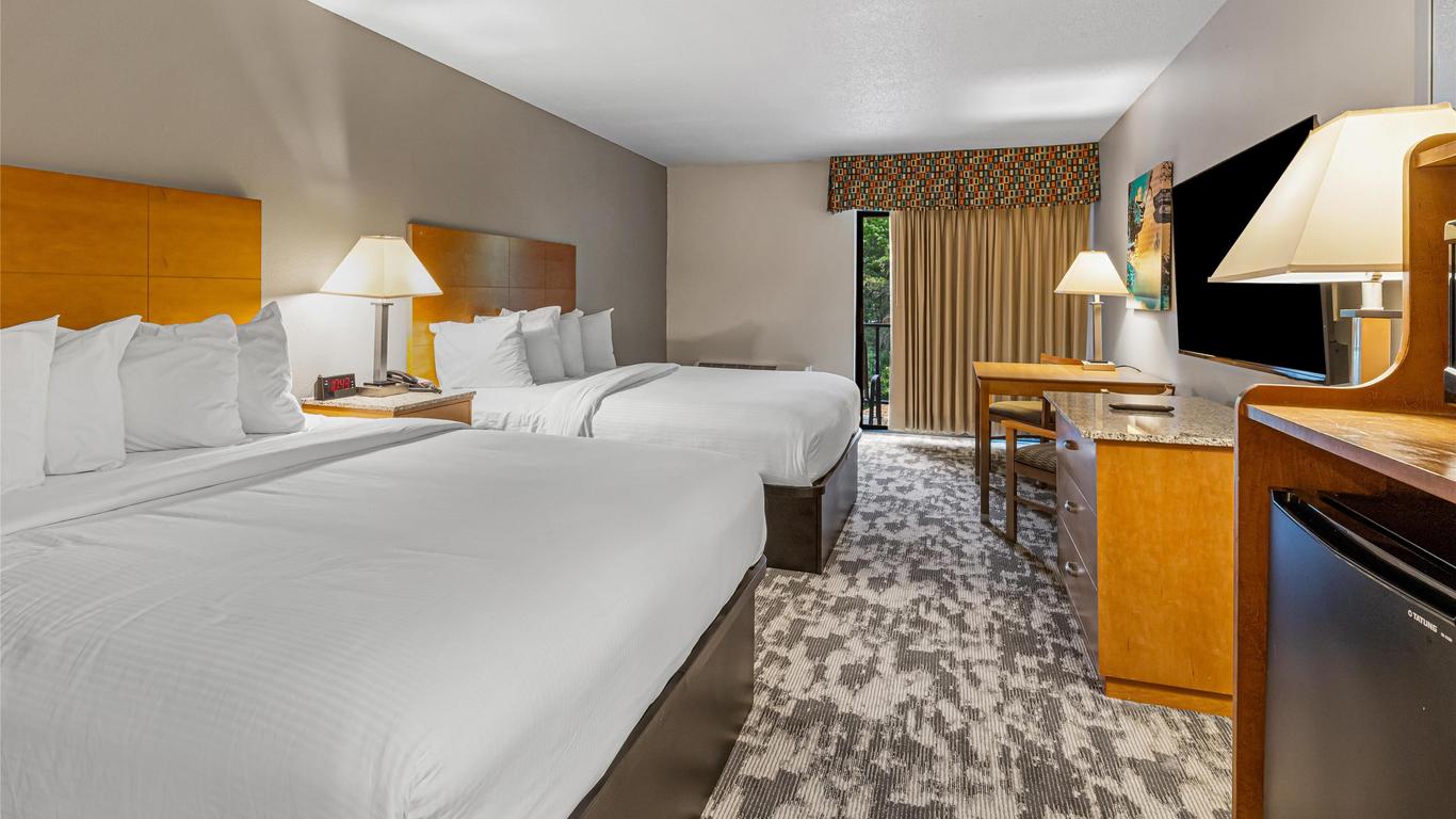 Best Western Ambassador Inn & Suites