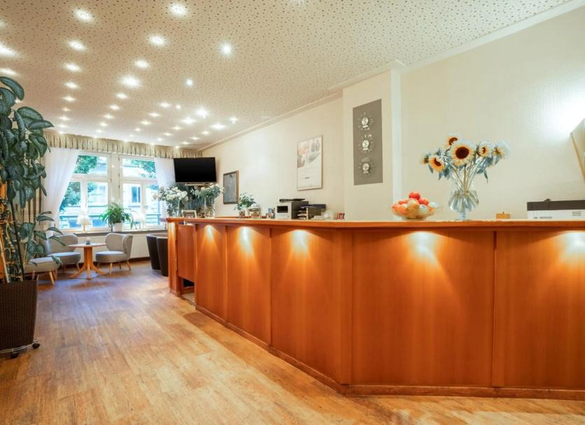Front desk Photo
