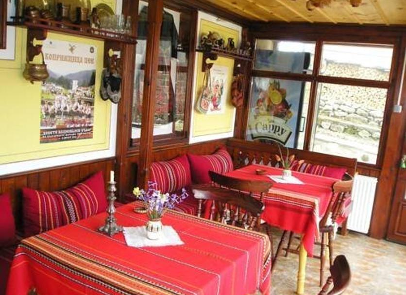 Restaurant Photo