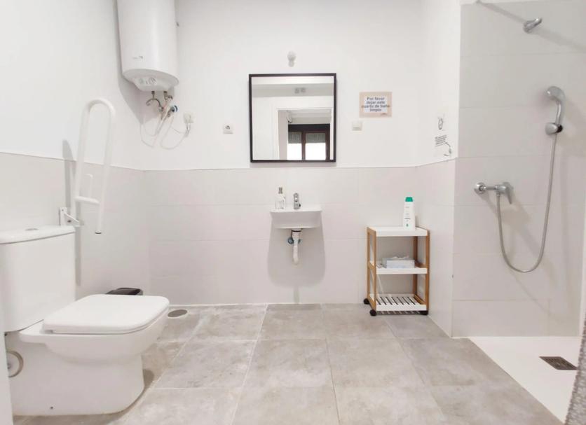 Bathroom Photo