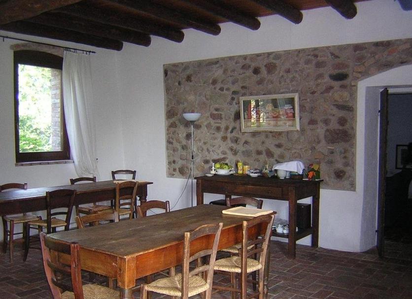Dining room Photo