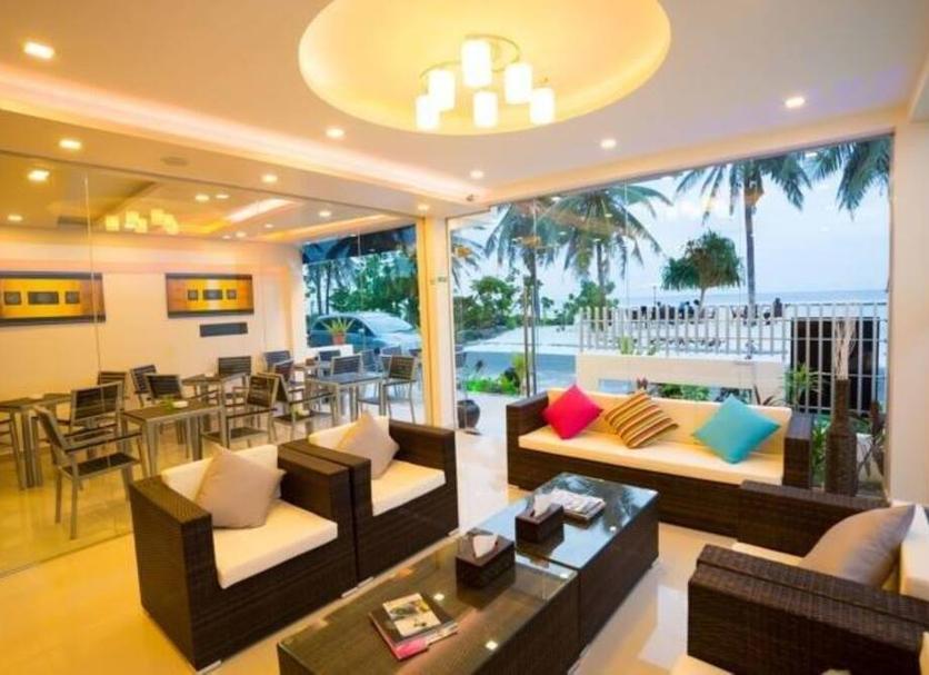 Lounge Photo