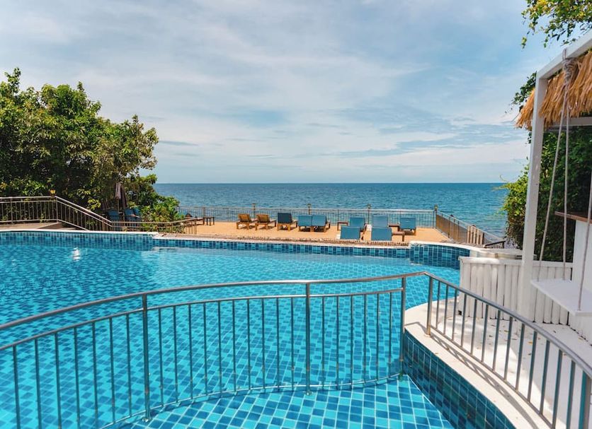 Pinnacle Koh Tao Resort pool with ocean view in Ko Tao, overlooking the sea