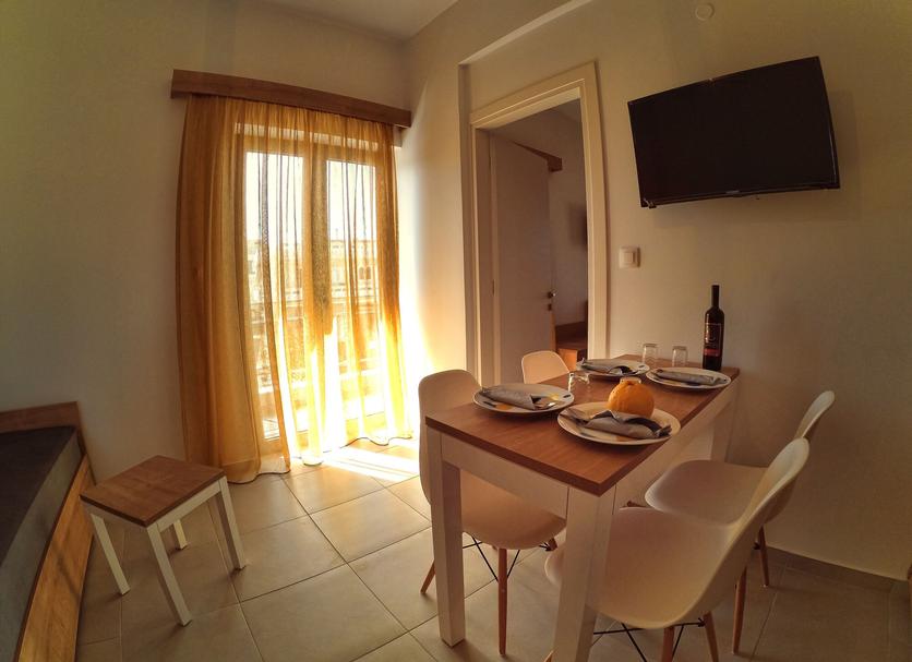 Dining room Photo