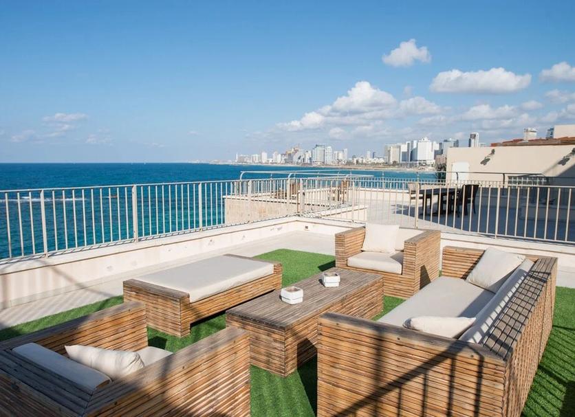 Balcony Photo