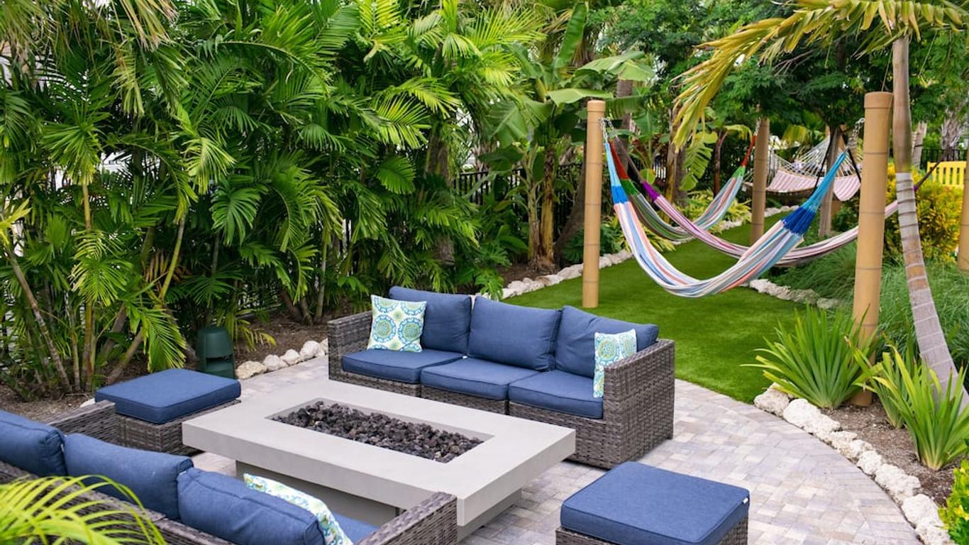 Sugarloaf Key Hotel At Koa Resort