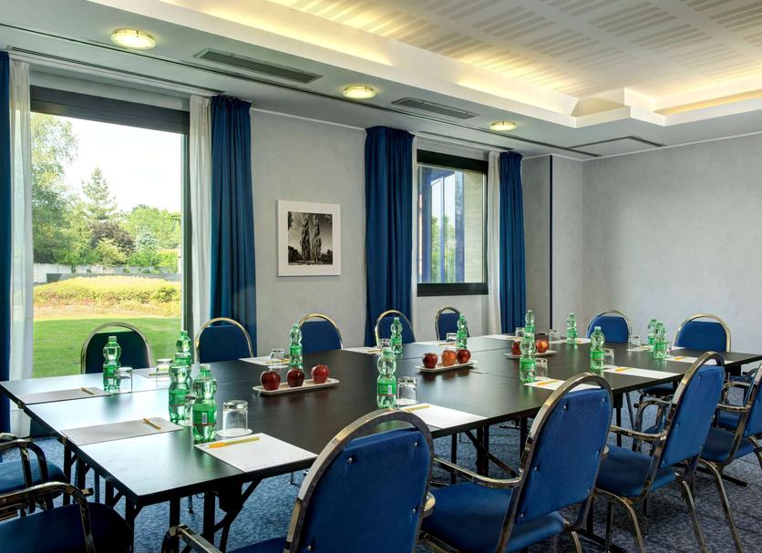 Conference room Photo