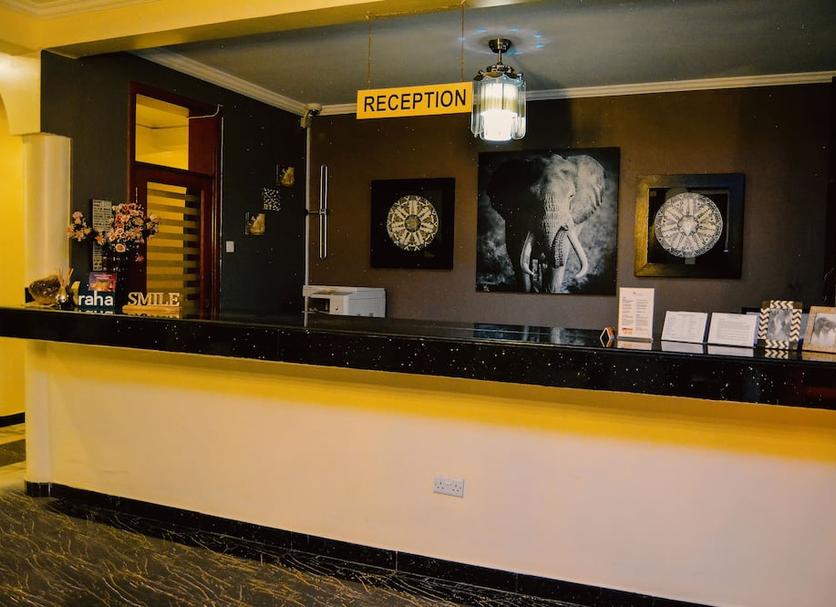 Front desk Photo