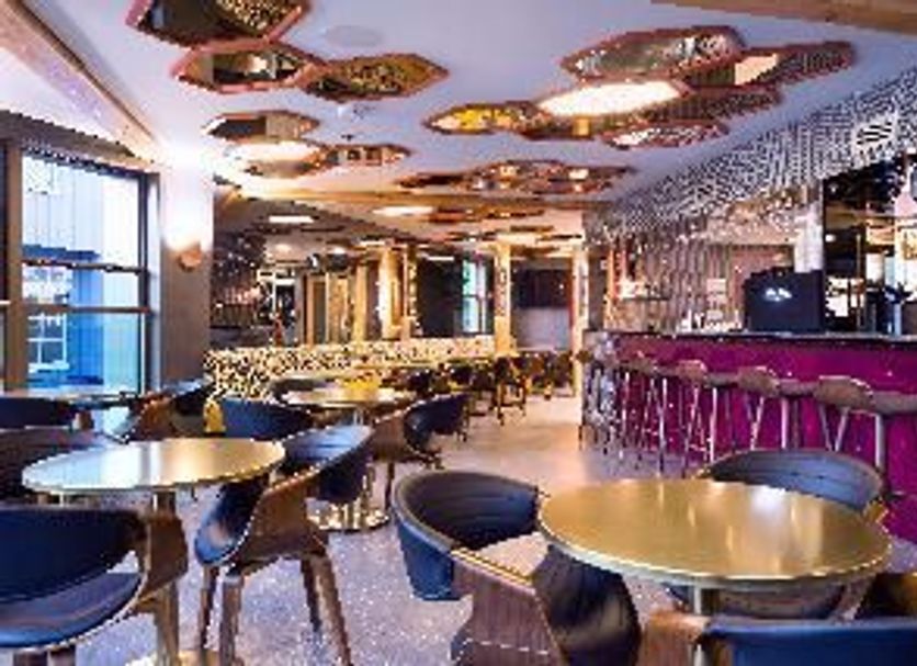 Bar Photo