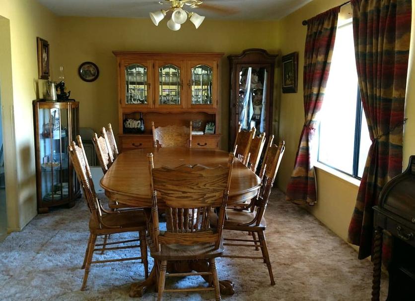 Dining room Photo