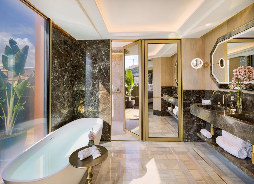 Bathroom Photo