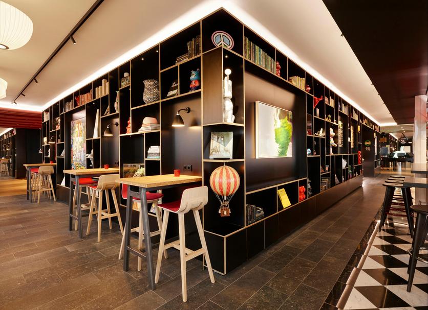 Bar Photo