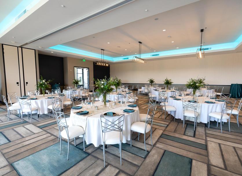 Banquet hall Photo