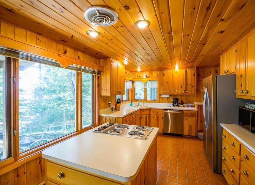 Kitchen Photo