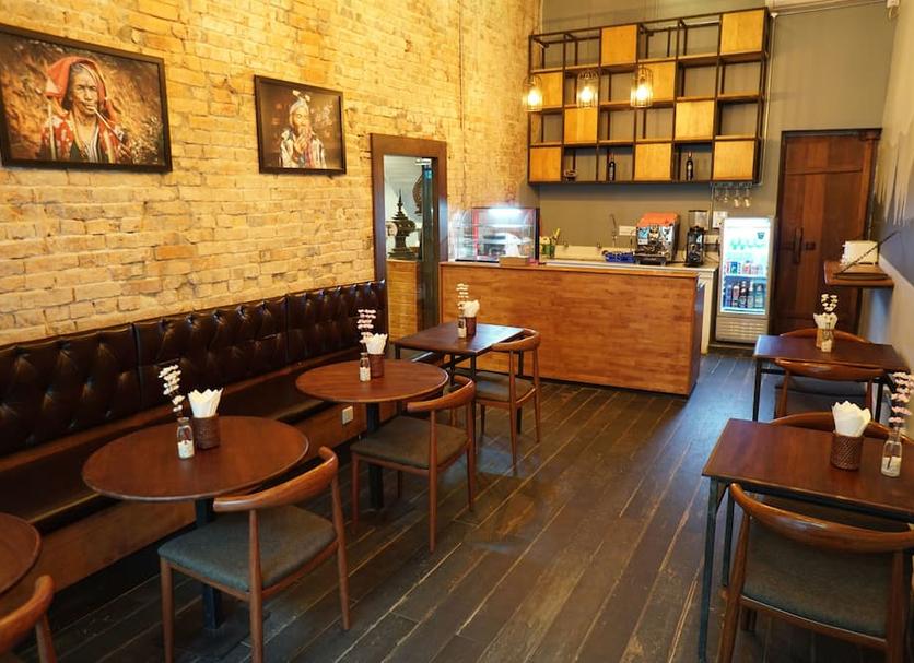 Restaurant Photo