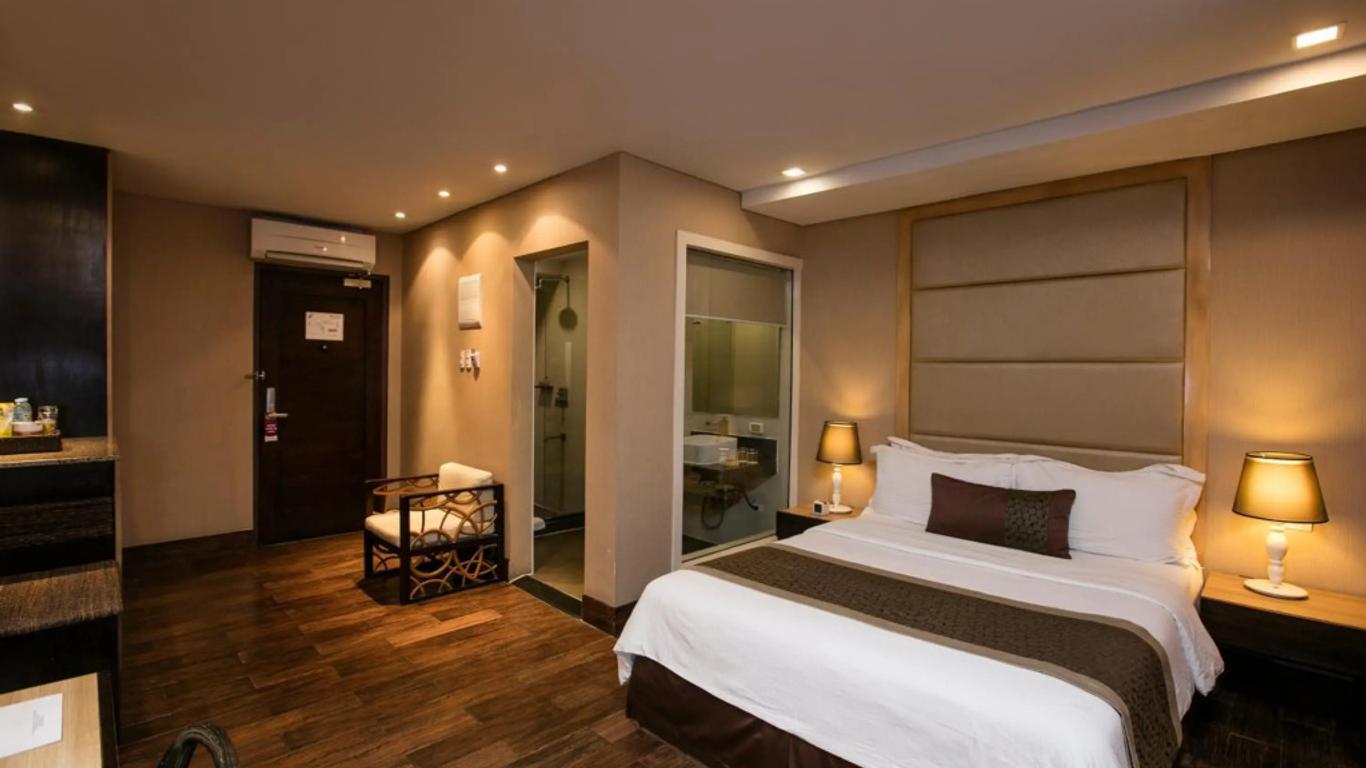 Goldberry Suites & Hotel Mactan