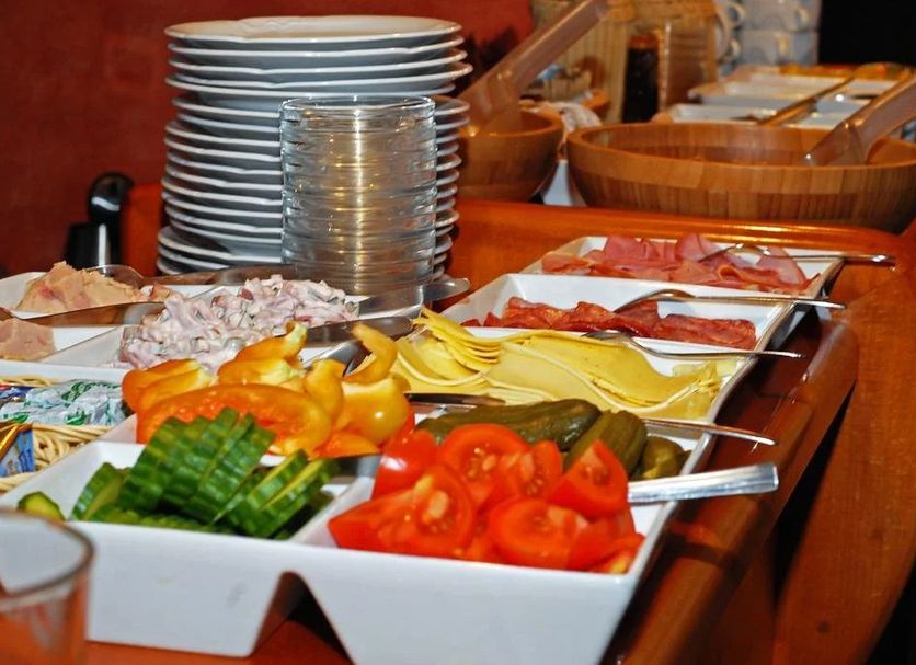 Buffet Photo