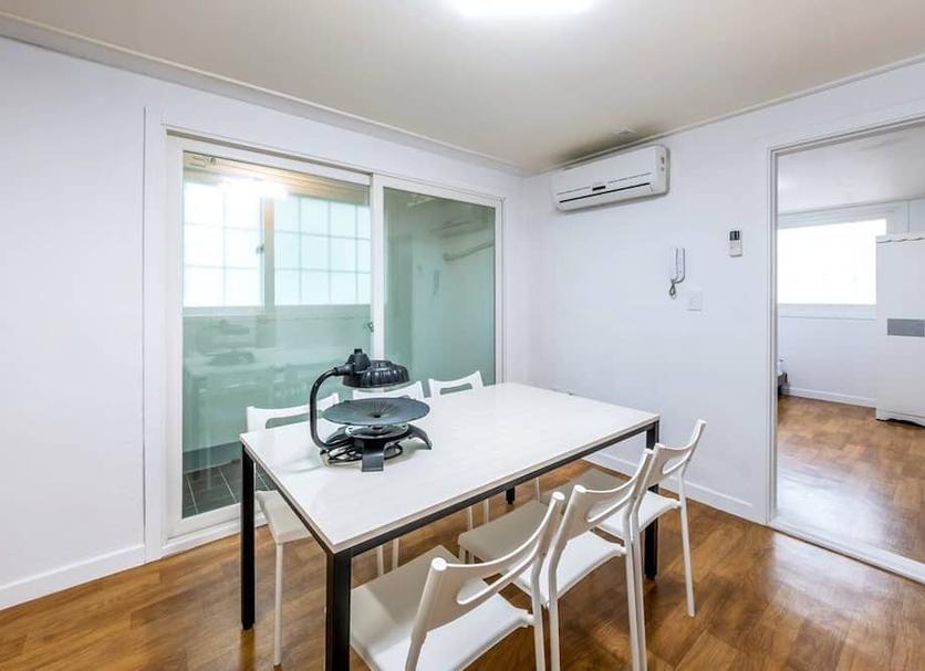 Dining room Photo