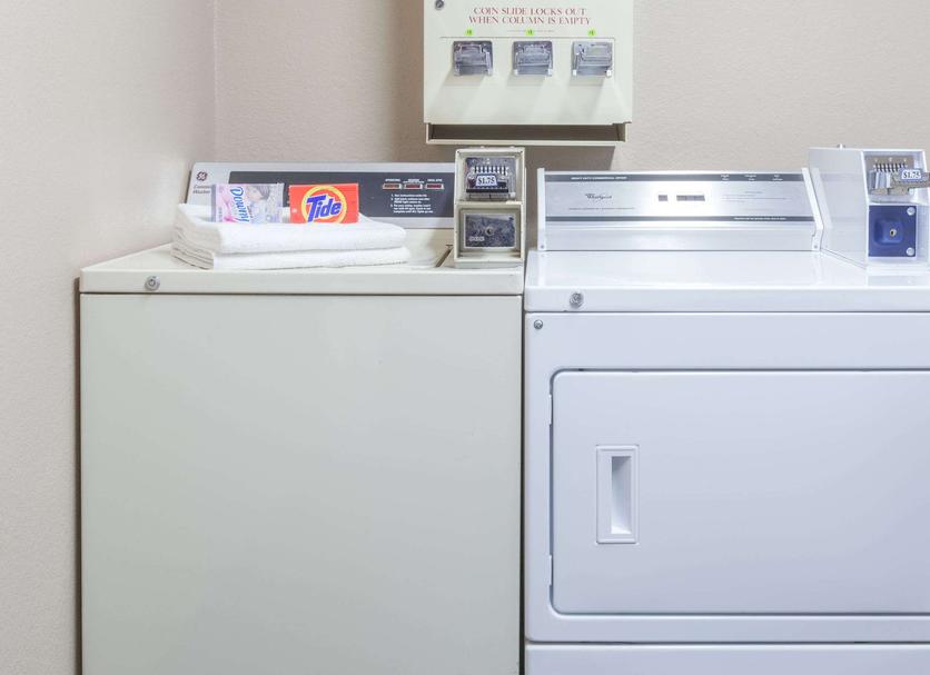 Laundry facility Photo