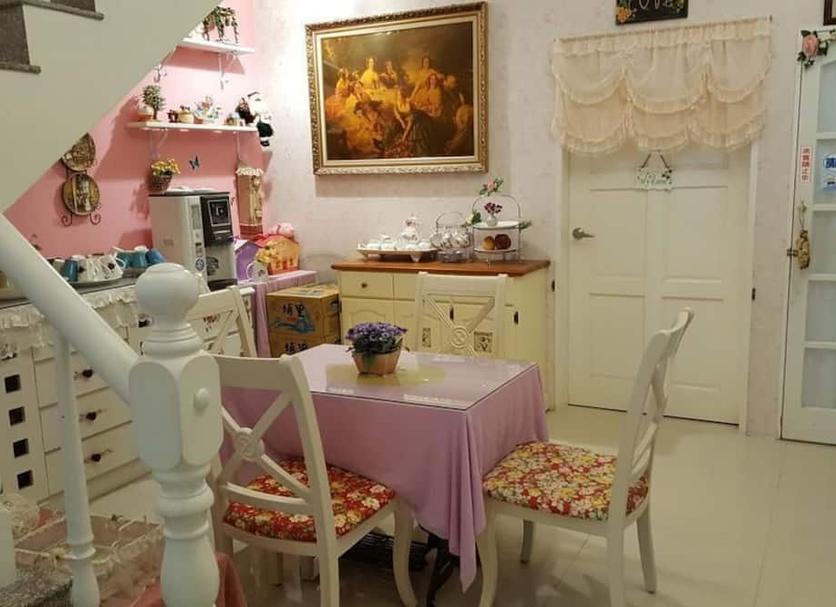 Dining room Photo