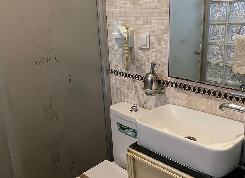 Bathroom Photo