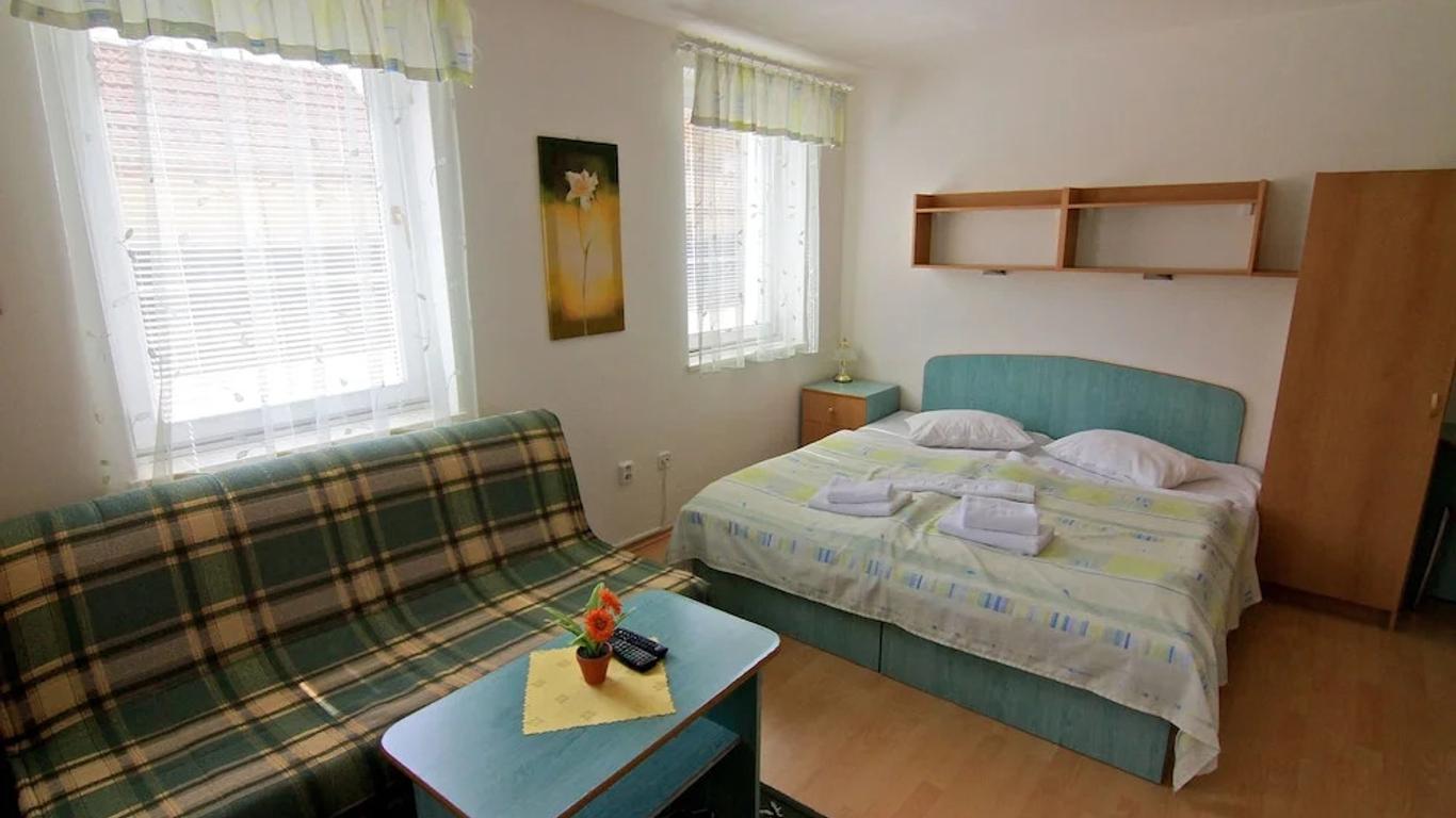 Guest House Maxim