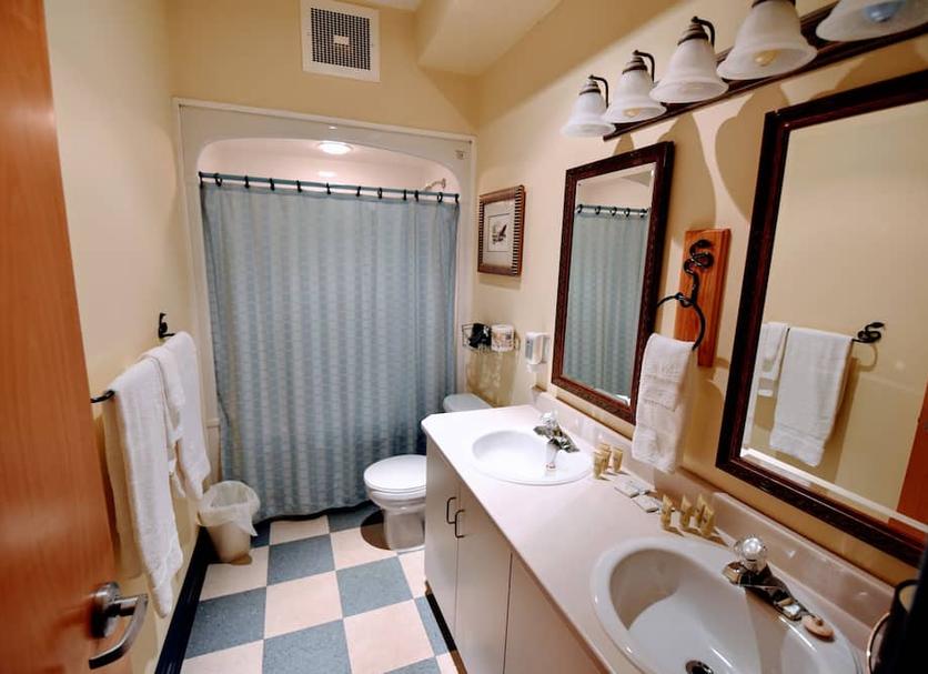 Bathroom Photo