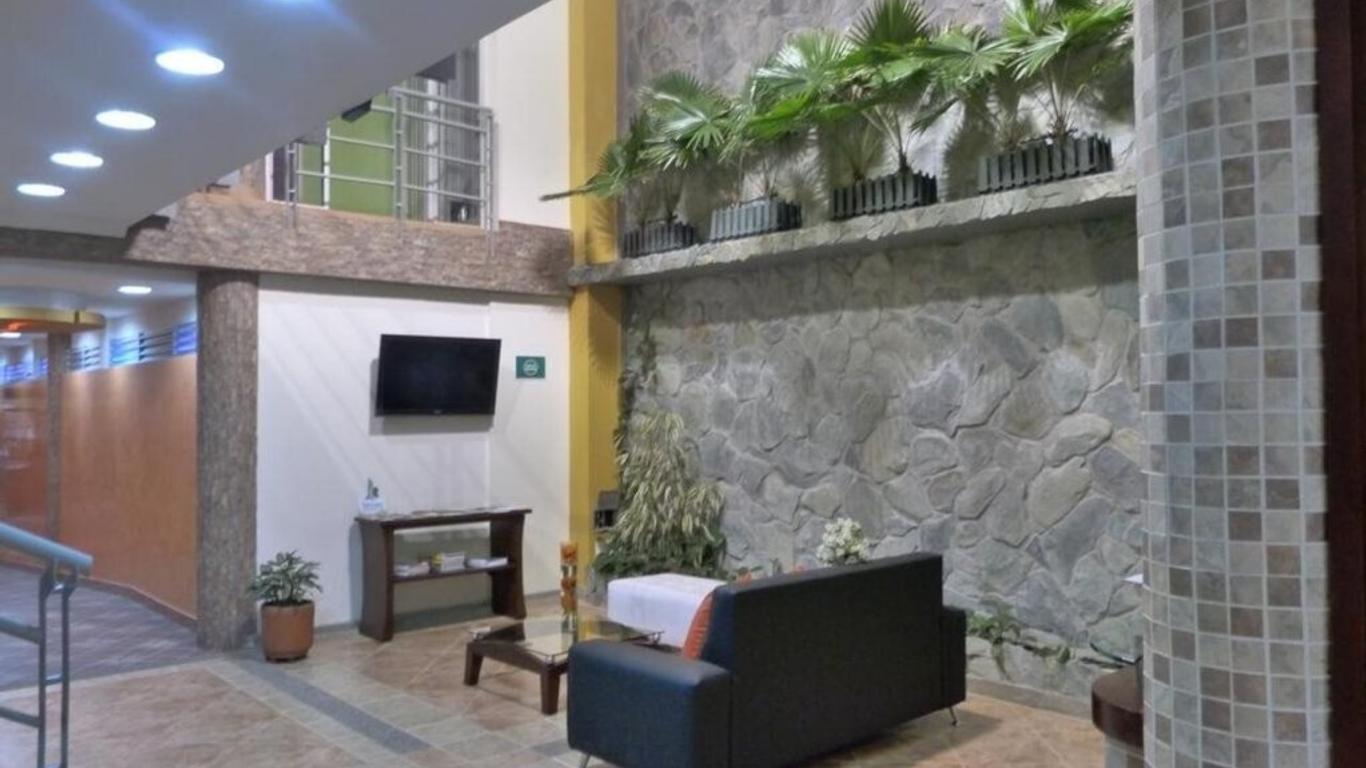 La Quinta Porra Hotel