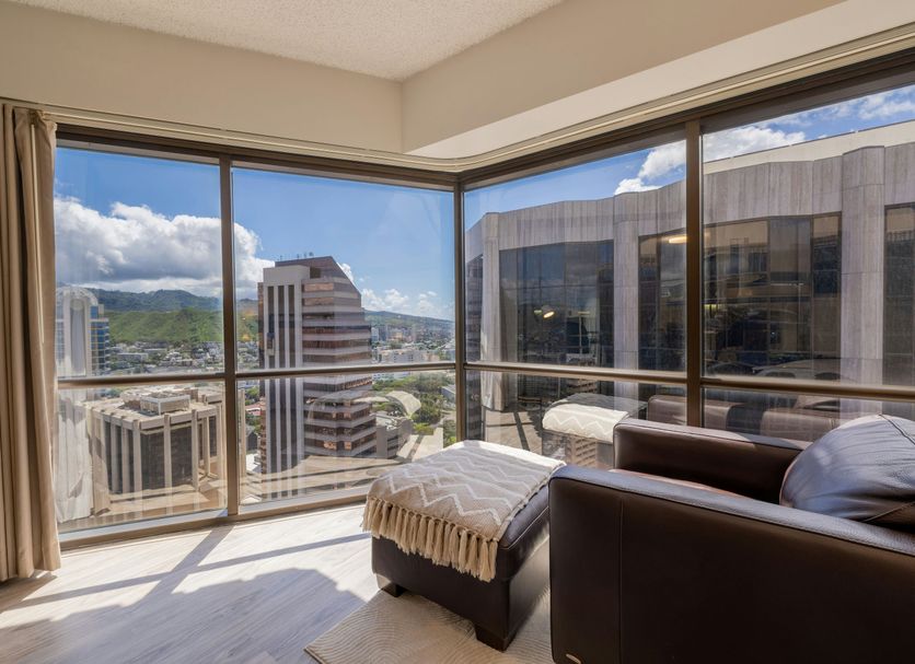 Bishop Suites at The Executive Centre, Honolulu suite with floor-to-ceiling windows and city views
