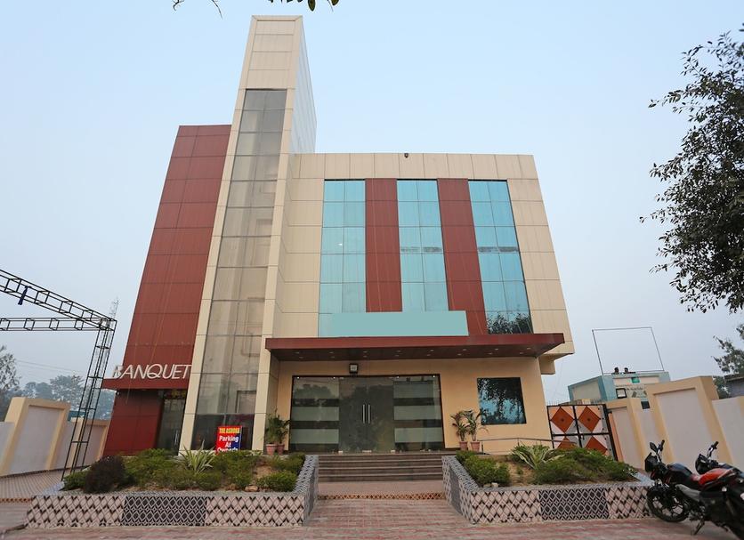 Building Photo
