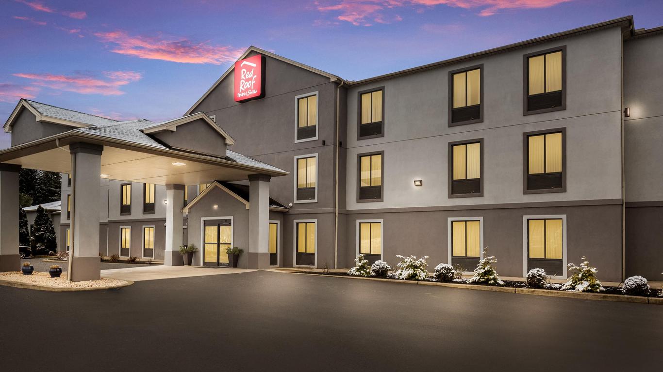 Red Roof Inn & Suites Bloomsburg - Mifflinville