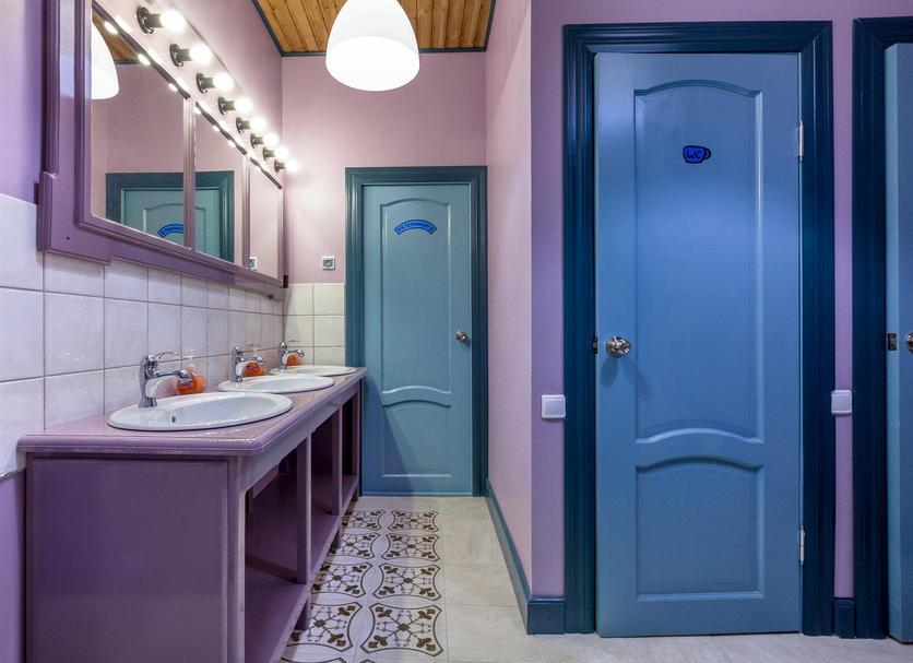 Bathroom Photo